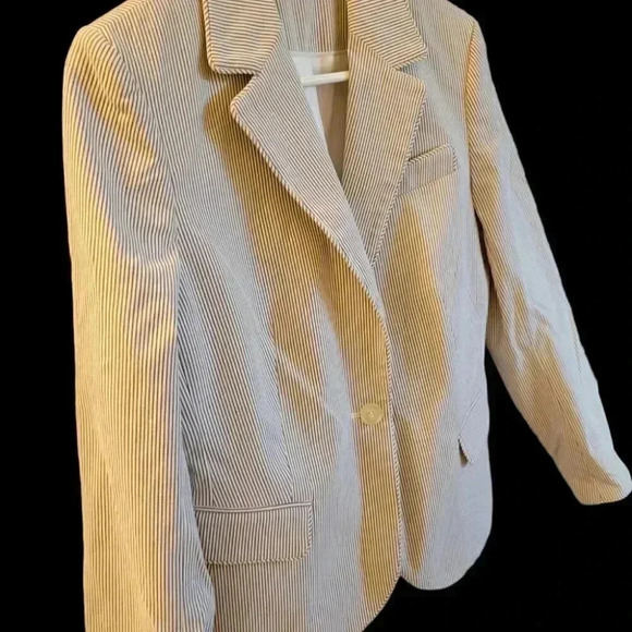 Womans Striped Blazer Jacket lined  NWOT - Picture 1 of 8